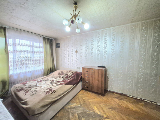 Продам однокомнатную (1-комн.) квартиру, Калинина ул, 2, Королев г