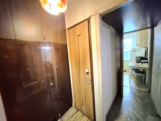 Продам однокомнатную (1-комн.) квартиру, Калинина ул, 2, Королев г