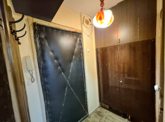 Продам однокомнатную (1-комн.) квартиру, Калинина ул, 2, Королев г