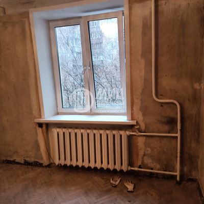 Продам двухкомнатную (2-комн.) квартиру, Нижегородская ул, 61, Москва г