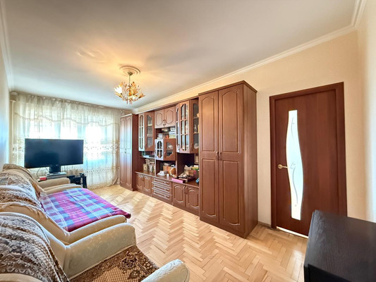 Продам двухкомнатную (2-комн.) квартиру, Шортанова ул, 19, Нальчик г