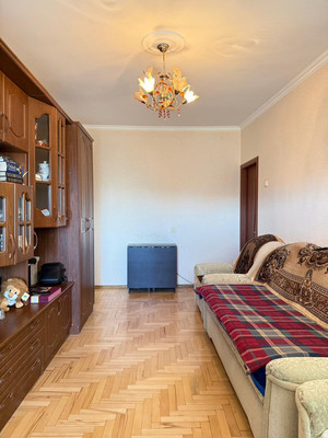 Продам двухкомнатную (2-комн.) квартиру, Шортанова ул, 19, Нальчик г