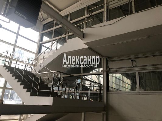 Сдам торговое помещение 35 000 м2, Пушкинское ш, 15А, Гатчина г