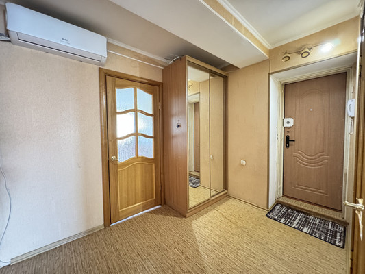 Сдам двухкомнатную (2-комн.) квартиру, 9 Мая ул, 14, Нальчик г