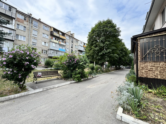 Сдам двухкомнатную (2-комн.) квартиру, 9 Мая ул, 14, Нальчик г