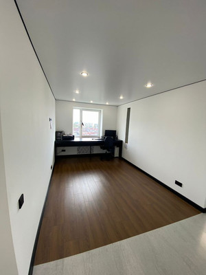 Продам двухкомнатную (2-комн.) квартиру, Еловая аллея ул, 61, Калининград г