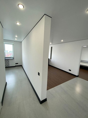 Продам двухкомнатную (2-комн.) квартиру, Еловая аллея ул, 61, Калининград г