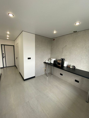 Продам двухкомнатную (2-комн.) квартиру, Еловая аллея ул, 61, Калининград г