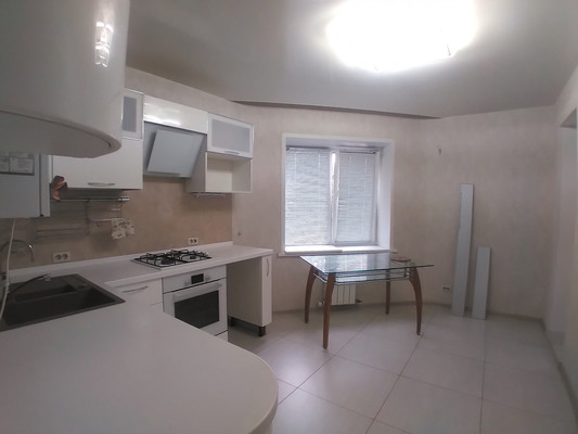 Продам двухкомнатную (2-комн.) квартиру, Бакунина ул, 135, Пенза г