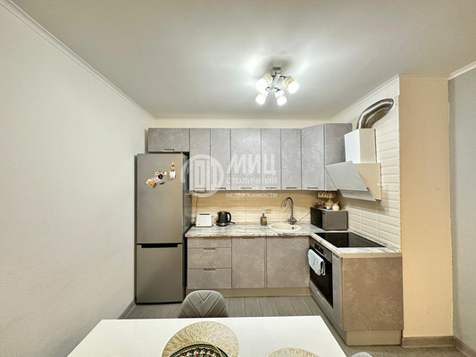 Продам двухкомнатную (2-комн.) квартиру, Реутовская ул, 15, Балашиха г