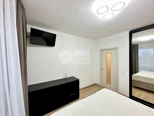 Продам двухкомнатную (2-комн.) квартиру, Реутовская ул, 15, Балашиха г