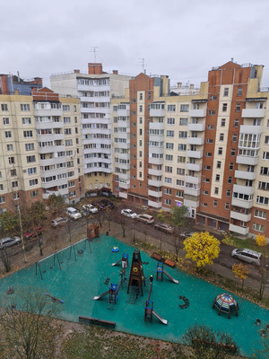 Продам двухкомнатную (2-комн.) квартиру, Ленсоветовский тер, 25, Шушары п