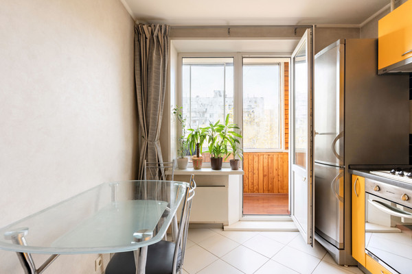 Продам двухкомнатную (2-комн.) квартиру, Союзный пр-кт, 22к2, Москва г