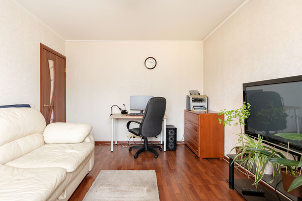 Продам двухкомнатную (2-комн.) квартиру, Союзный пр-кт, 22к2, Москва г