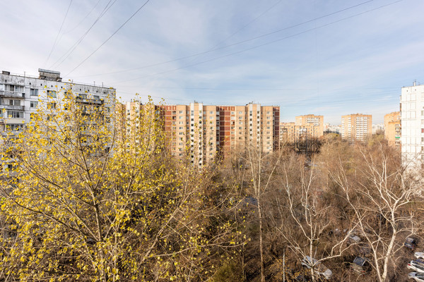 Продам двухкомнатную (2-комн.) квартиру, Союзный пр-кт, 22к2, Москва г