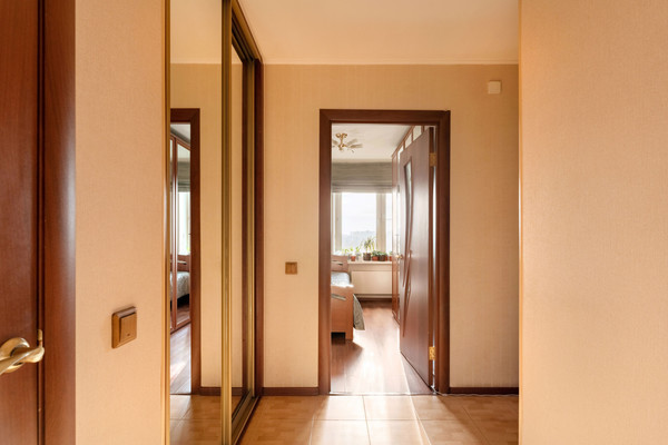 Продам двухкомнатную (2-комн.) квартиру, Союзный пр-кт, 22к2, Москва г