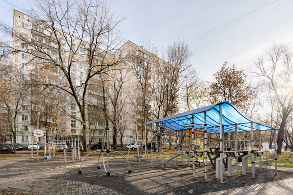 Продам двухкомнатную (2-комн.) квартиру, Союзный пр-кт, 22к2, Москва г