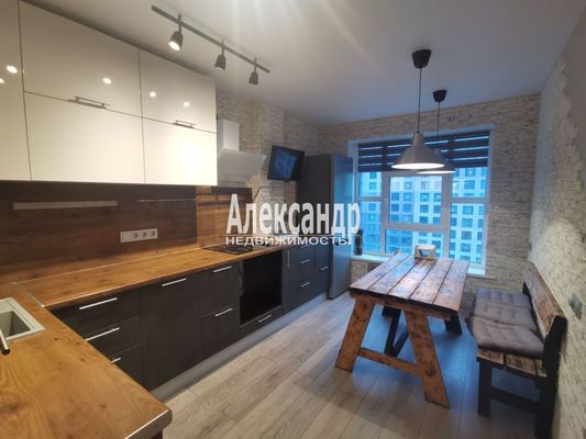 Продам однокомнатную (1-комн.) квартиру, Шоссе в Лаврики ул, 63, Мурино п