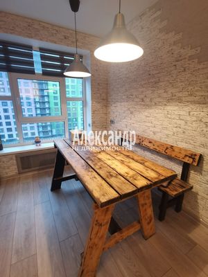 Продам однокомнатную (1-комн.) квартиру, Шоссе в Лаврики ул, 63, Мурино п