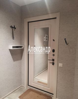 Продам однокомнатную (1-комн.) квартиру, Шоссе в Лаврики ул, 63, Мурино п