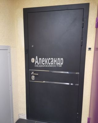 Продам однокомнатную (1-комн.) квартиру, Шоссе в Лаврики ул, 63, Мурино п