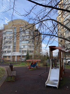 Продам трехкомнатную (3-комн.) квартиру, Новокуркинское ш, 35, Москва г