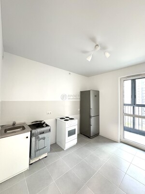 Продам двухкомнатную (2-комн.) квартиру, Очаковское ш, 7, Москва г