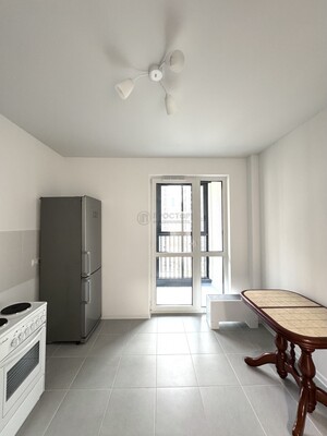 Продам двухкомнатную (2-комн.) квартиру, Очаковское ш, 7, Москва г