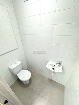 Продам двухкомнатную (2-комн.) квартиру, Очаковское ш, 7, Москва г