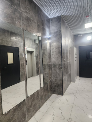 Продам однокомнатную (1-комн.) квартиру, Западный проезд, 13/1, имени Свердлова гп