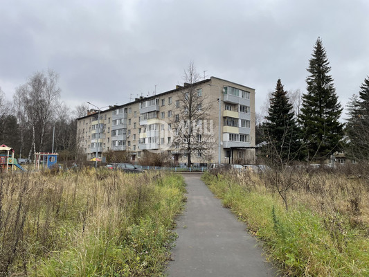 Продам двухкомнатную (2-комн.) квартиру, Зелёная (Мытищи-16 тер) ул, 6, Мытищи г