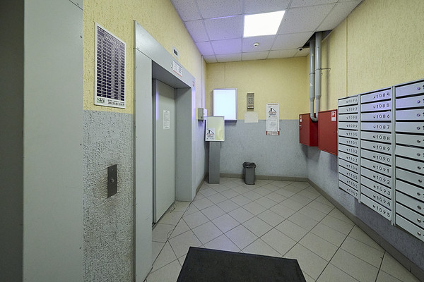 Продам однокомнатную (1-комн.) квартиру, Народного Ополчения пр-кт, 10, Санкт-Петербург г