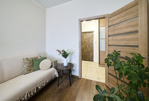 Продам однокомнатную (1-комн.) квартиру, Народного Ополчения пр-кт, 10, Санкт-Петербург г