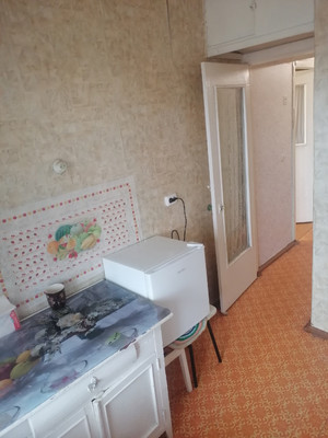 Продам однокомнатную (1-комн.) квартиру, 50 лет Октября ул, 6, Алексин г