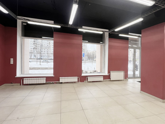 Сдам торговое помещение 110 м2, Богатырский пр-кт, 10А, Санкт-Петербург г