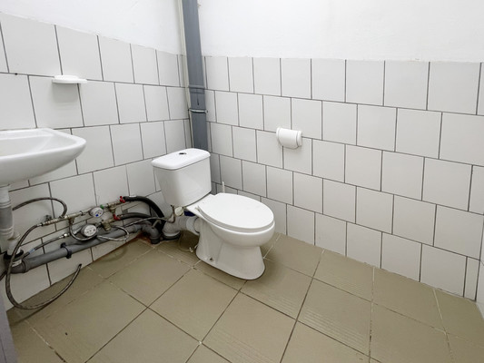 Сдам торговое помещение 110 м2, Богатырский пр-кт, 10А, Санкт-Петербург г