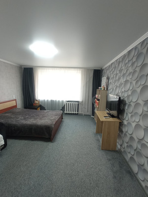 Продам однокомнатную (1-комн.) квартиру, Кортунова ул, 10, Октябрьский г