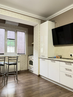 Продам однокомнатную (1-комн.) квартиру, Убыхская ул, 10, Нальчик г