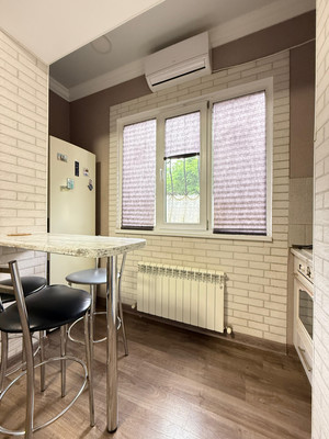 Продам однокомнатную (1-комн.) квартиру, Убыхская ул, 10, Нальчик г