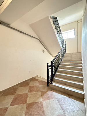 Продам однокомнатную (1-комн.) квартиру, Убыхская ул, 10, Нальчик г