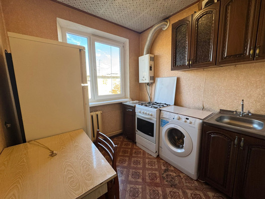 Продам двухкомнатную (2-комн.) квартиру, Мусукаева ул, 16, Нальчик г