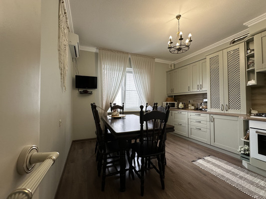 Продам двухкомнатную (2-комн.) квартиру, Родниковый пер, 2кБ, Белореченск г