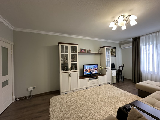 Продам двухкомнатную (2-комн.) квартиру, Родниковый пер, 2кБ, Белореченск г