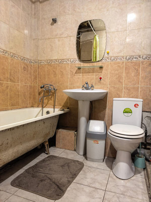 Продам двухкомнатную (2-комн.) квартиру, Лермонтова ул, 63а, Иркутск г