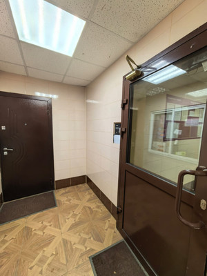 Продам двухкомнатную (2-комн.) квартиру, Лермонтова ул, 63а, Иркутск г