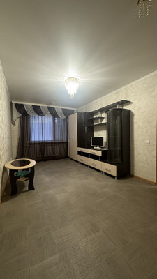 Продам двухкомнатную (2-комн.) квартиру, 2-я Комсомольская ул, 15, Южно-Сахалинск г