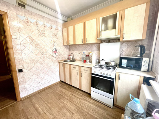 Продам двухкомнатную (2-комн.) квартиру, Мильчакова ул, 3, Ростов-на-Дону г