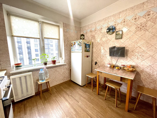 Продам двухкомнатную (2-комн.) квартиру, Мильчакова ул, 3, Ростов-на-Дону г