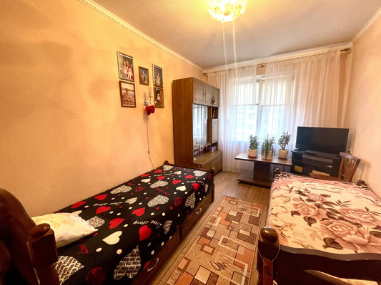 Продам двухкомнатную (2-комн.) квартиру, Мильчакова ул, 3, Ростов-на-Дону г