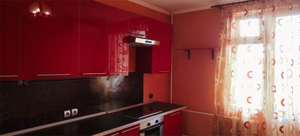 Продам двухкомнатную (2-комн.) квартиру, Хворостянского ул, 15, Новороссийск г